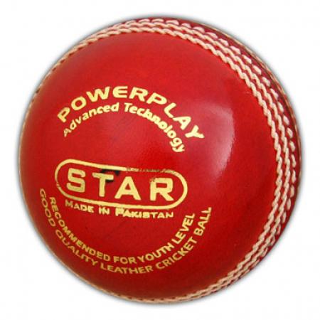 Bola de cricket estrella